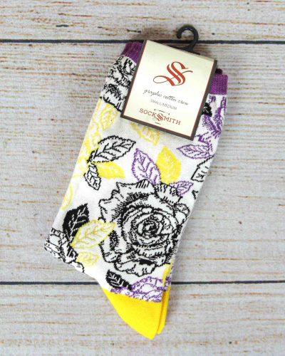 An image of Unisex Crew Socks - Non-binary Roses